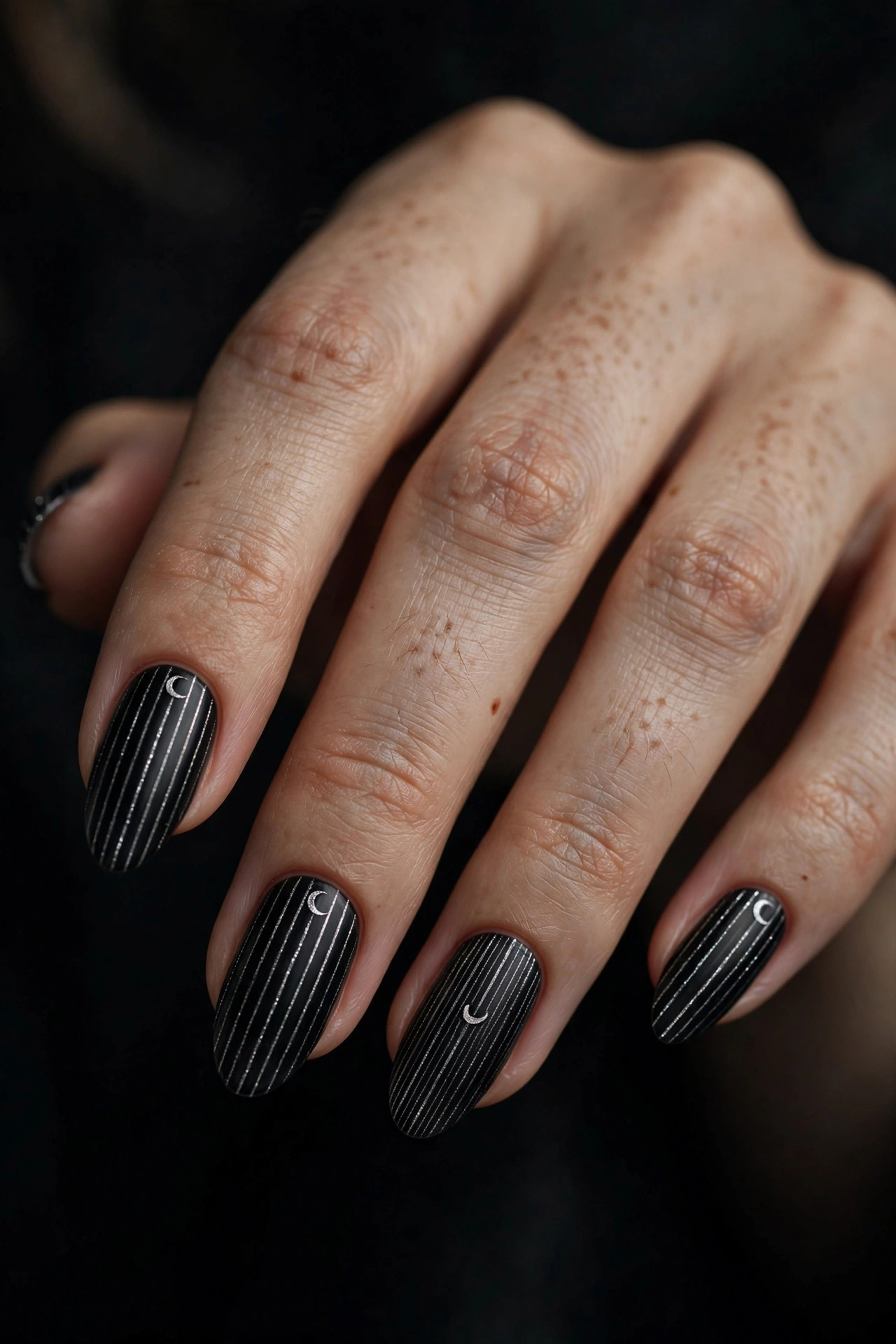 Goth nail design: Silver Line Art on Black